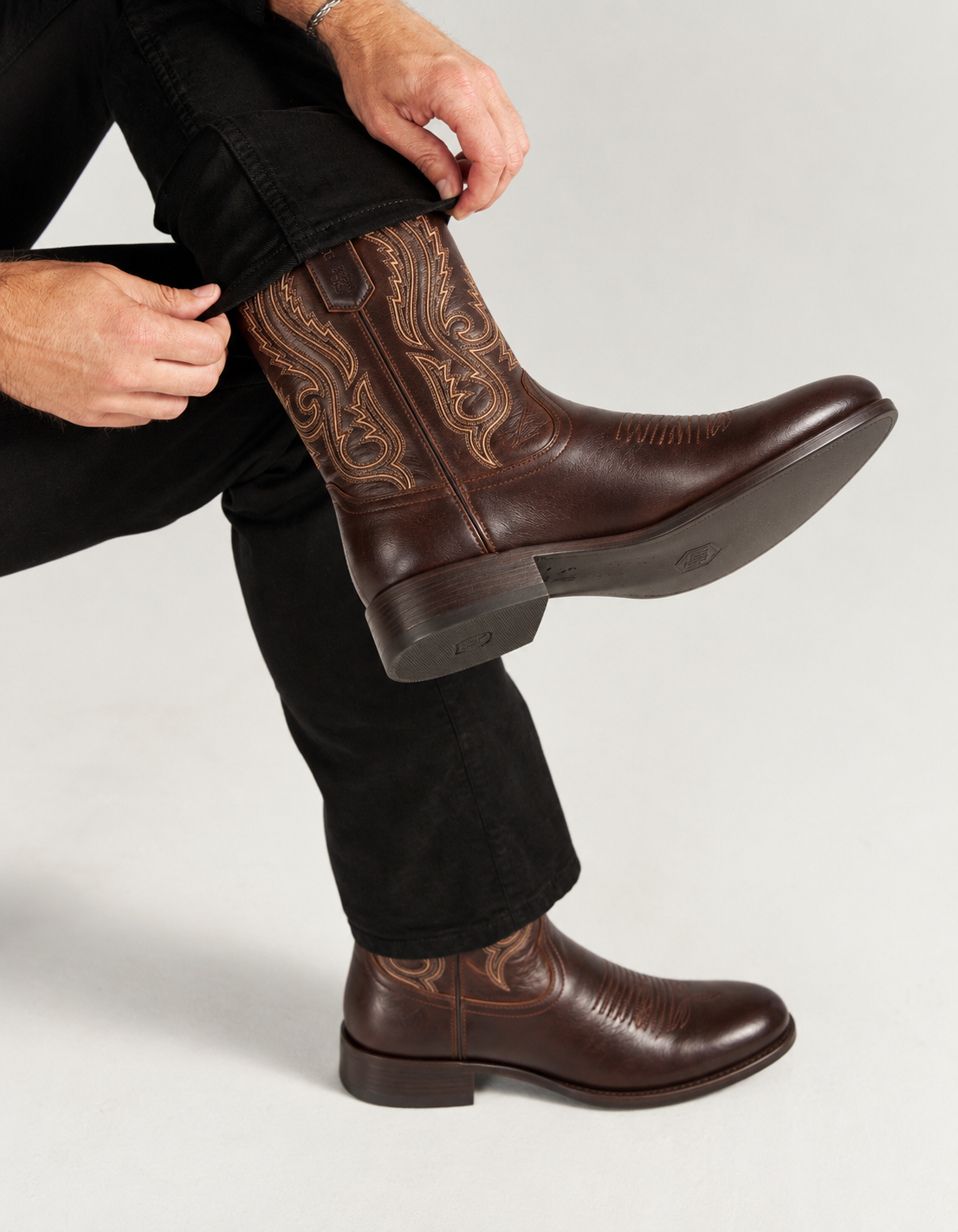 La Estribo in Chocolate Roper