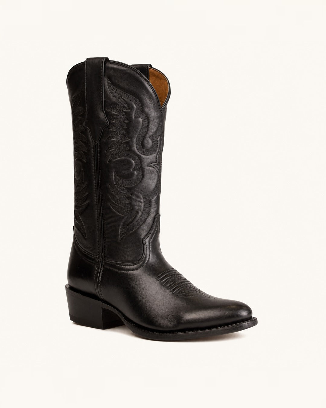 900 Black Floater Boot