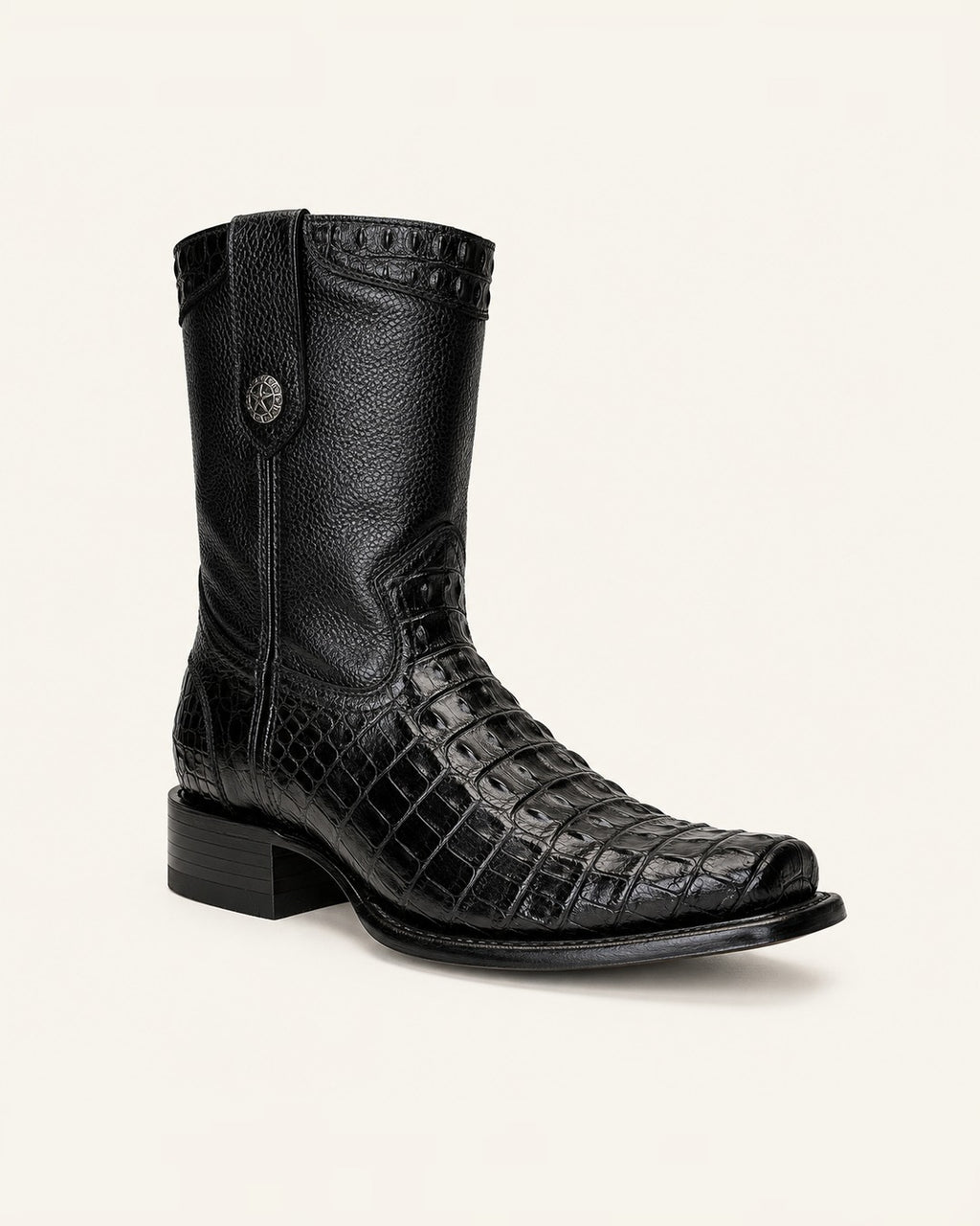 La Obsidiana in Black Croc-Embossed Leather