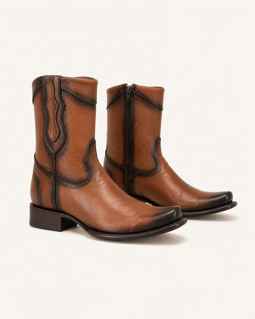 La Camino Real in Walnut Dilan Leather