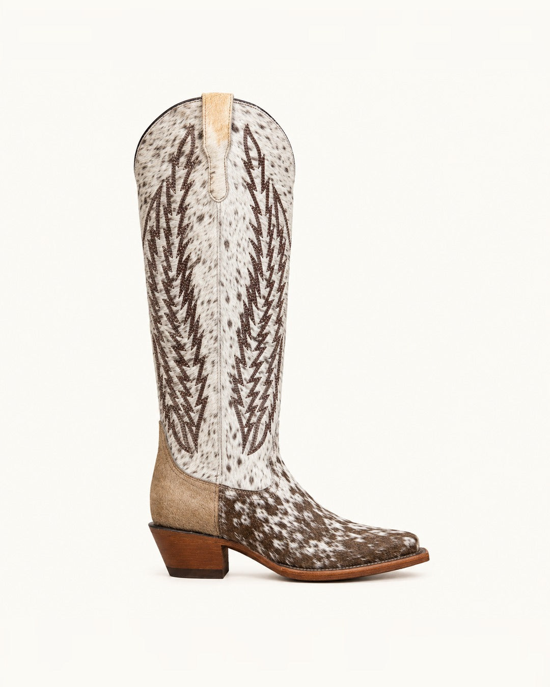 La Salvaje in Brown Hair-On Cowhide