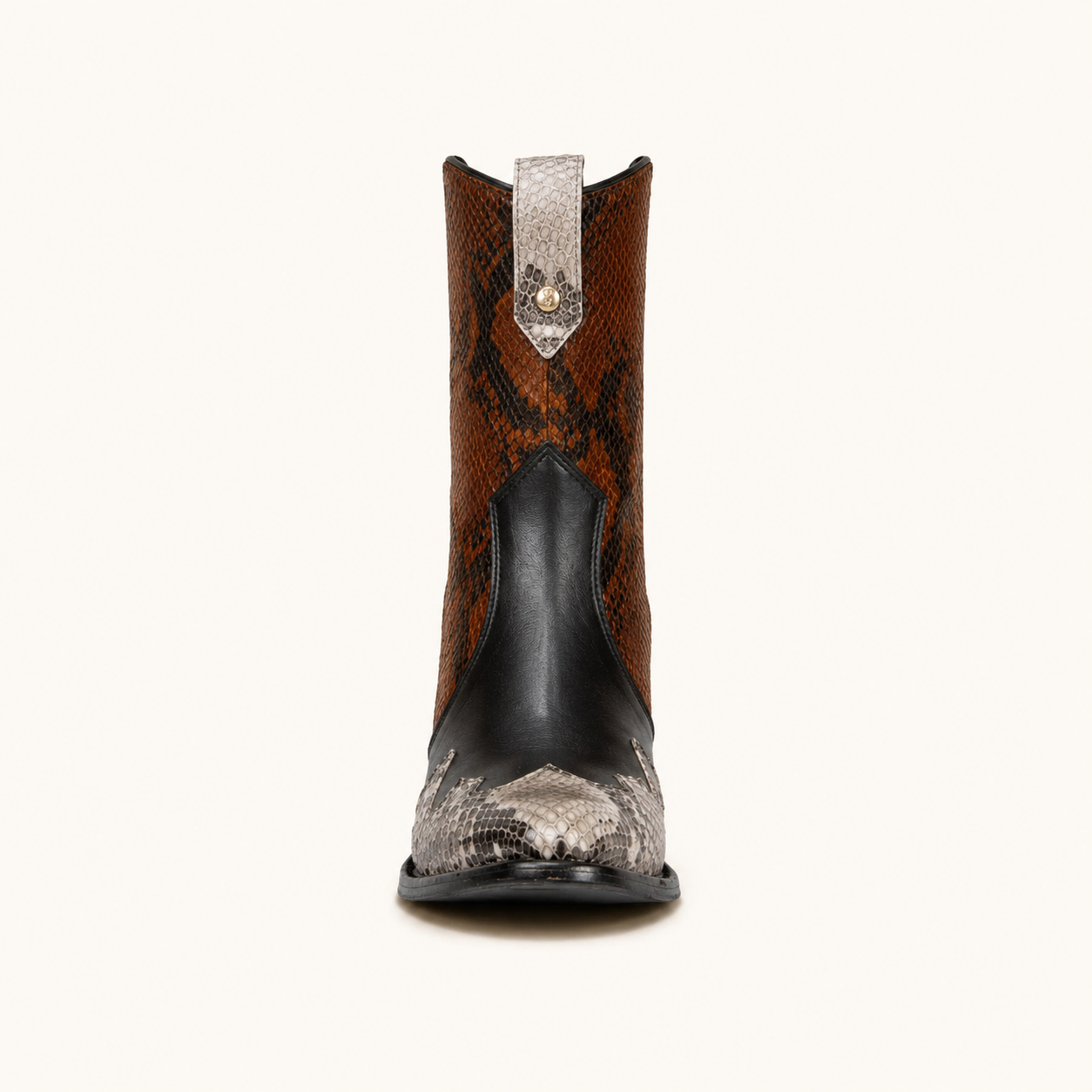 Raphaela Boot